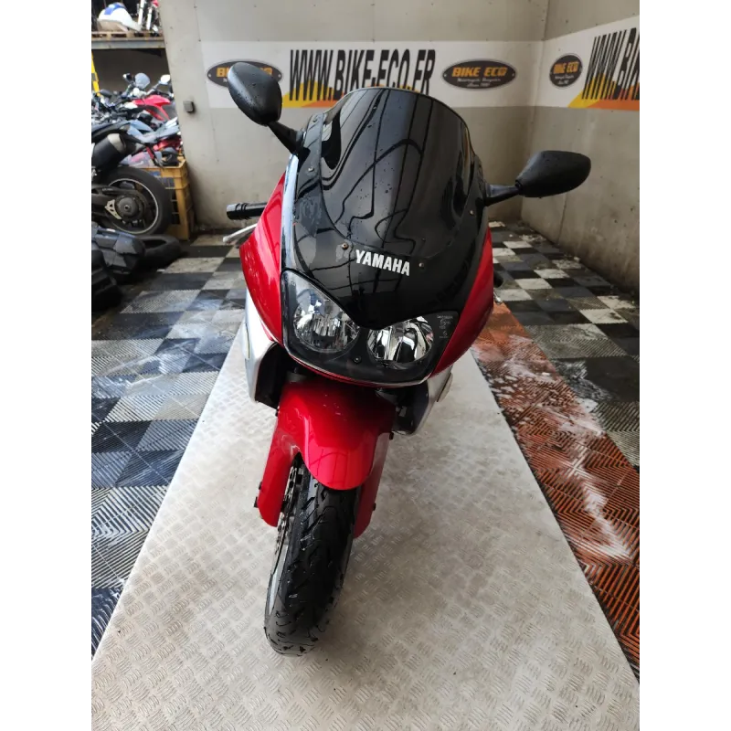 YAMAHA YZF 1000 THUNDERACE