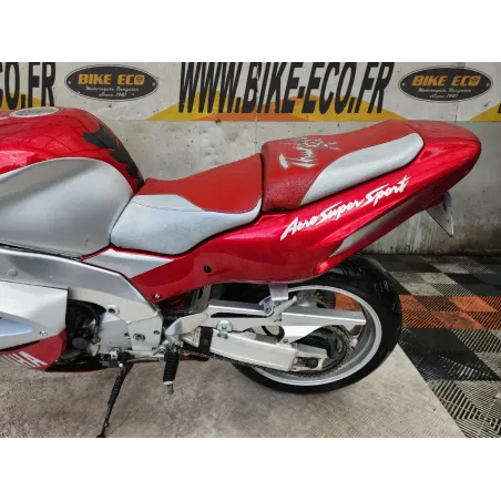 YAMAHA YZF 1000 THUNDERACE