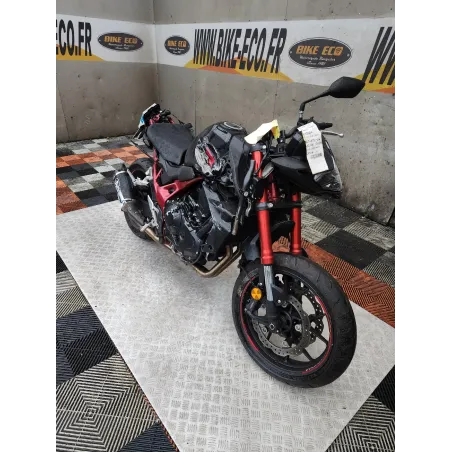 HONDA CB 750 HORNET