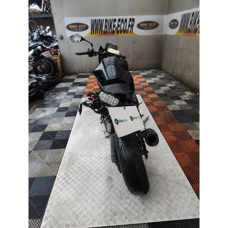 HONDA CB 750 HORNET