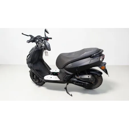 PEUGEOT STREET ZONE 50