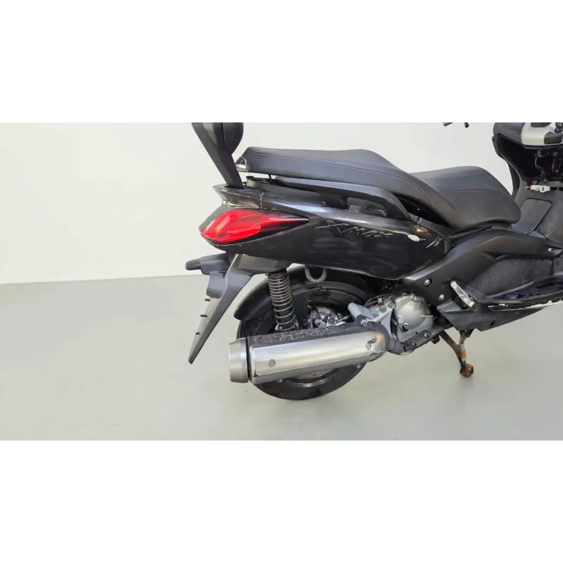 YAMAHA X MAX 125