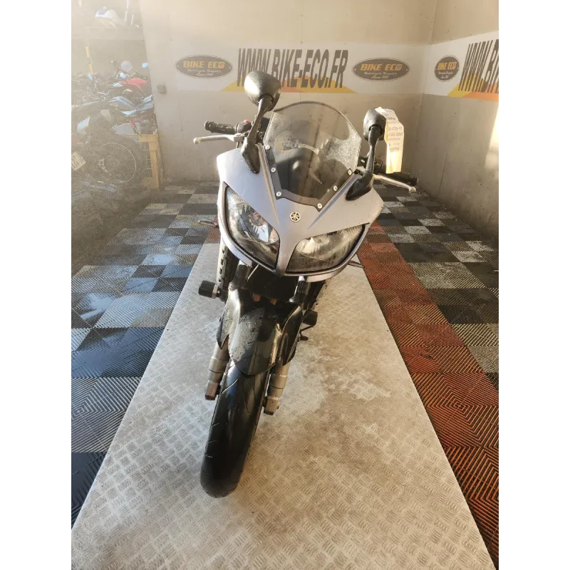 YAMAHA FZS 1000 FAZER