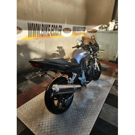 YAMAHA FZS 1000 FAZER