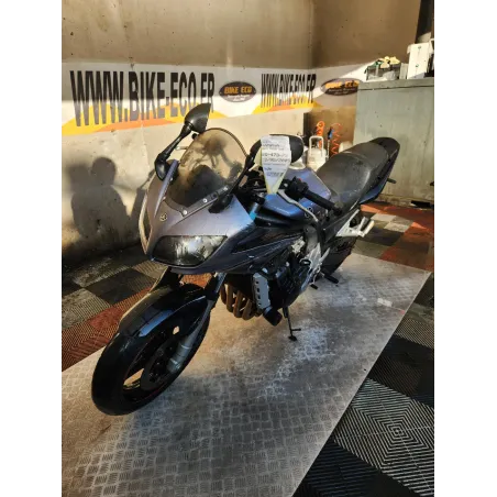 YAMAHA FZS 1000 FAZER