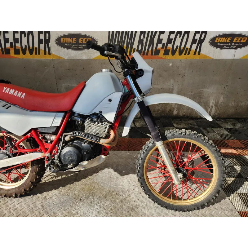 YAMAHA XT 600