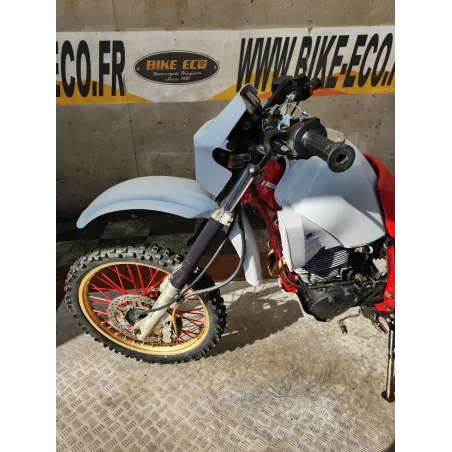 YAMAHA XT 600