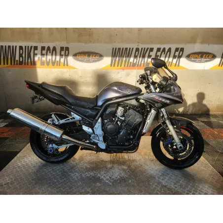 YAMAHA FZS 1000 FAZER
