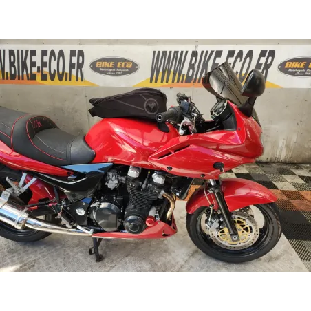 KAWASAKI ZR7S 750