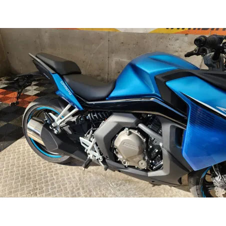 CFMOTO CF 400 GT