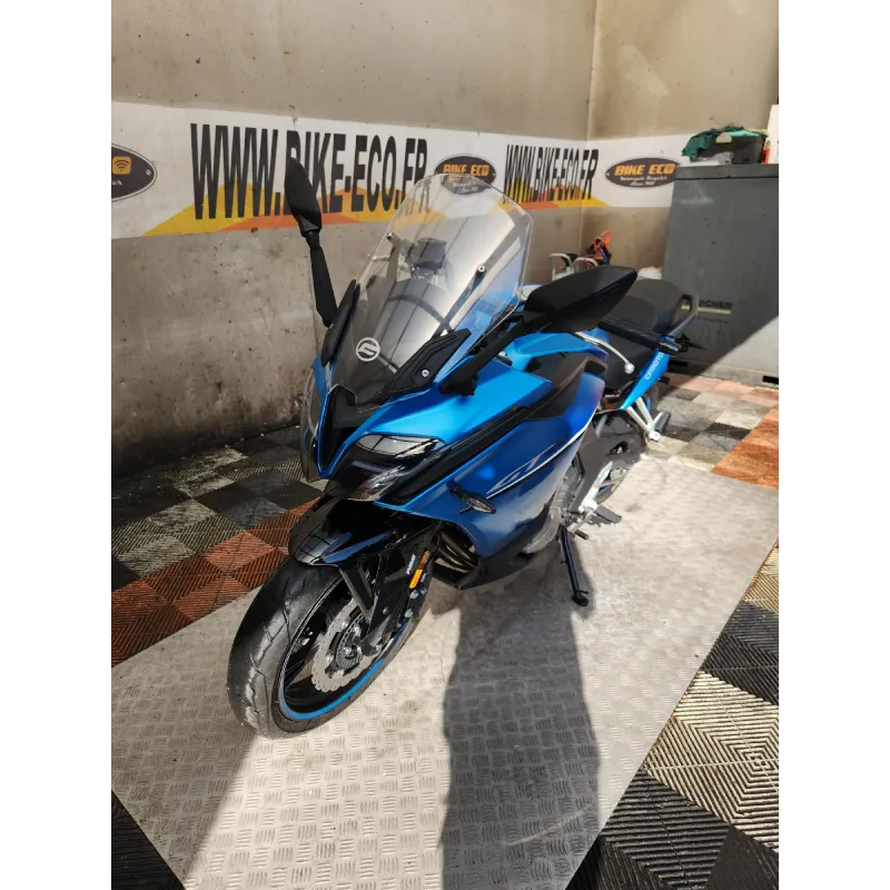 CFMOTO CF 400 GT