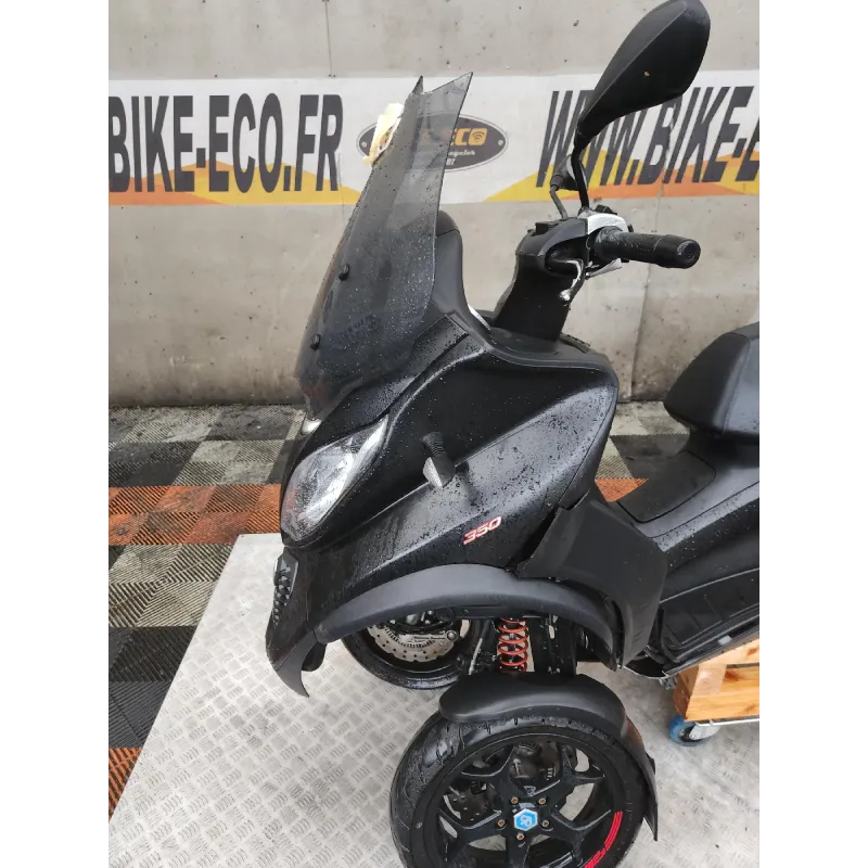 PIAGGIO MP3 350 LT .