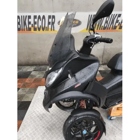 PIAGGIO MP3 350 LT .