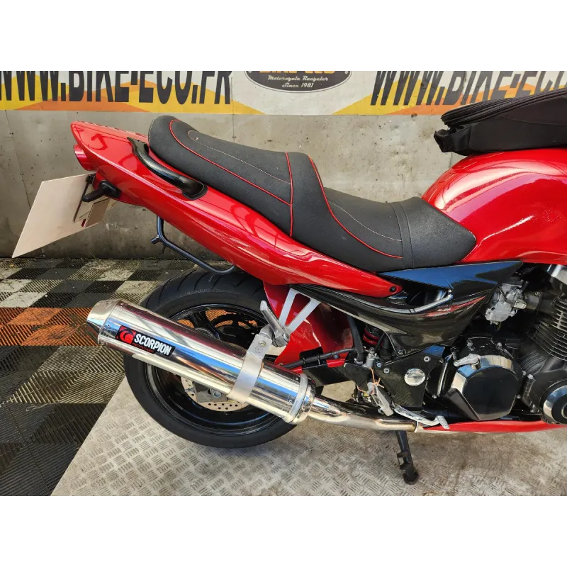 KAWASAKI ZR7S 750
