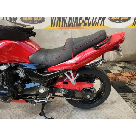 KAWASAKI ZR7S 750