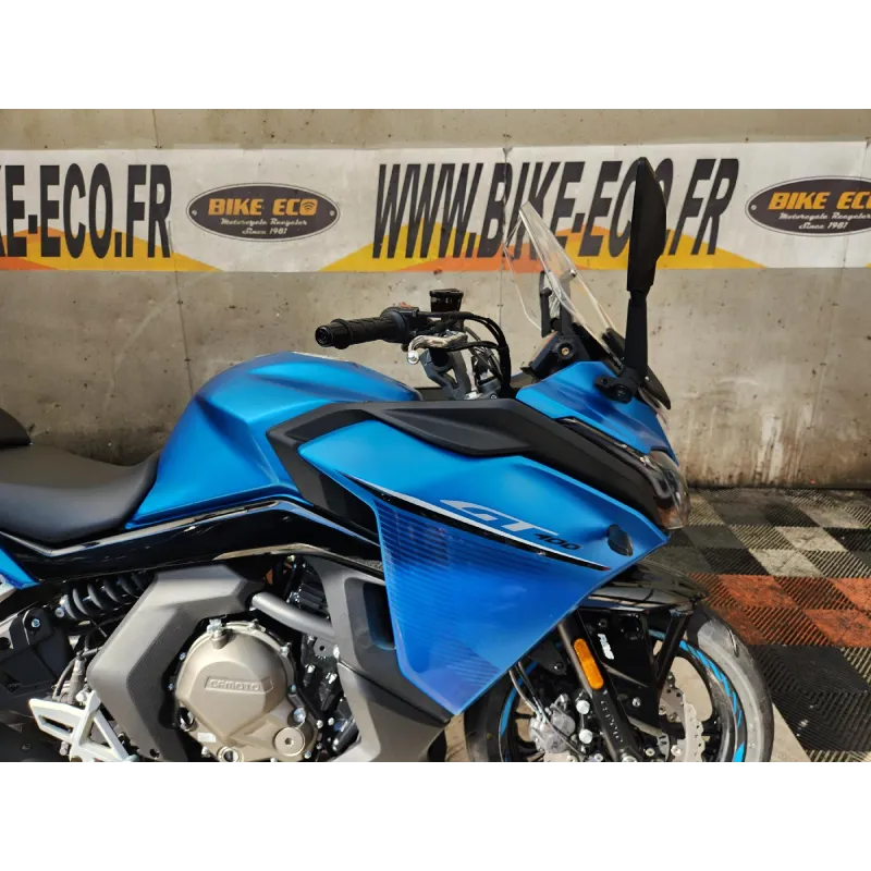 CFMOTO CF 400 GT