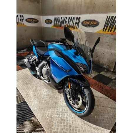 CFMOTO CF 400 GT