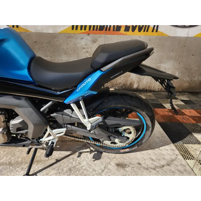 CFMOTO CF 400 GT