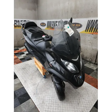 PIAGGIO MP3 350 LT .