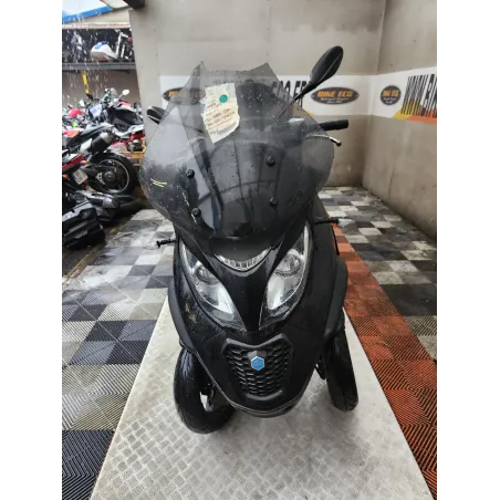 PIAGGIO MP3 350 LT .