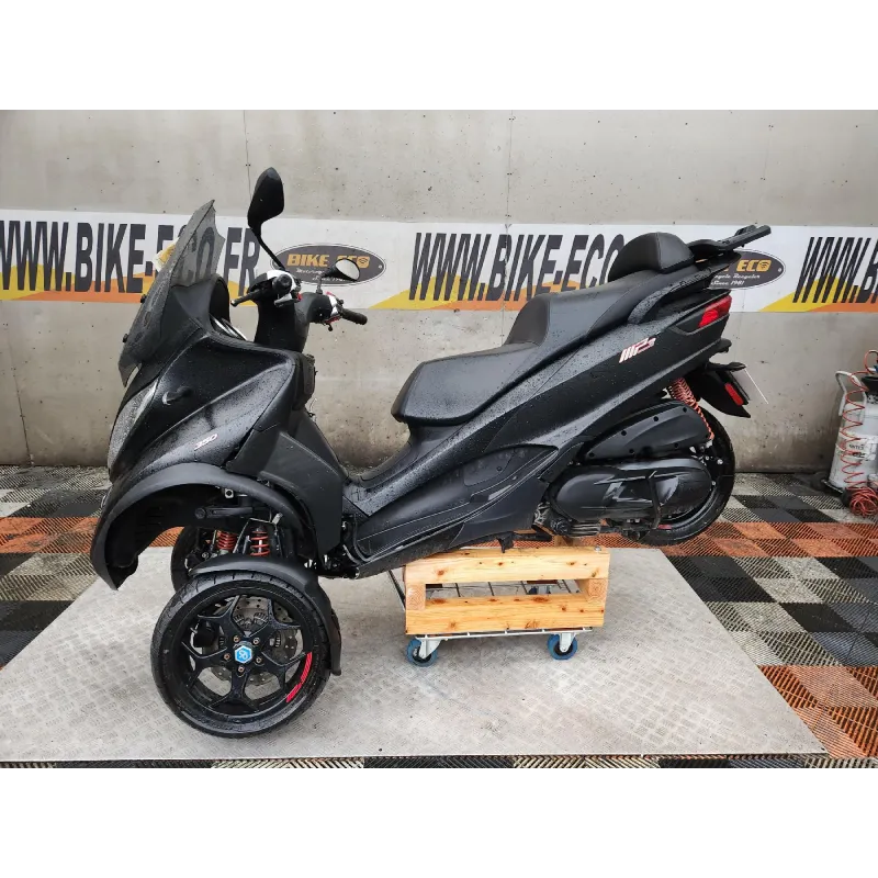 PIAGGIO MP3 350 LT .