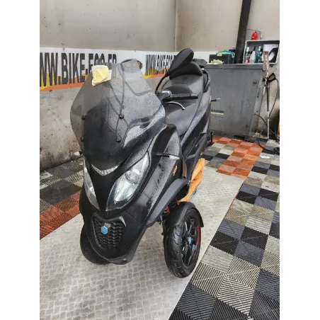 PIAGGIO MP3 350 LT .