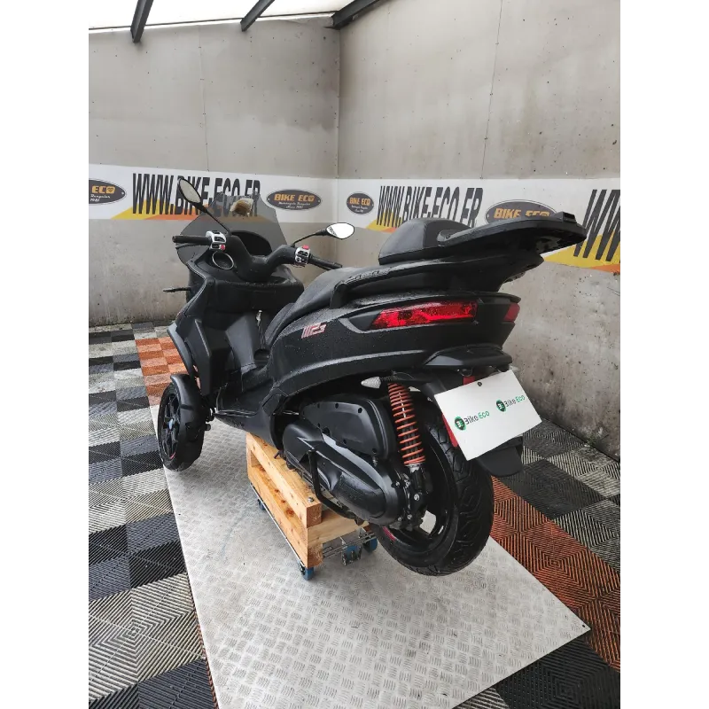 PIAGGIO MP3 350 LT .