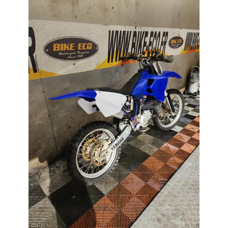 YAMAHA YZ 125