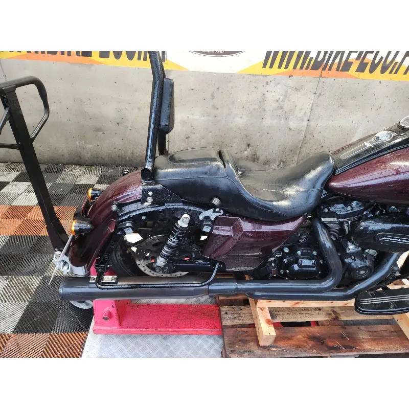 HARLEY DAVIDSON FLHRXS 1868 ROAD KING
