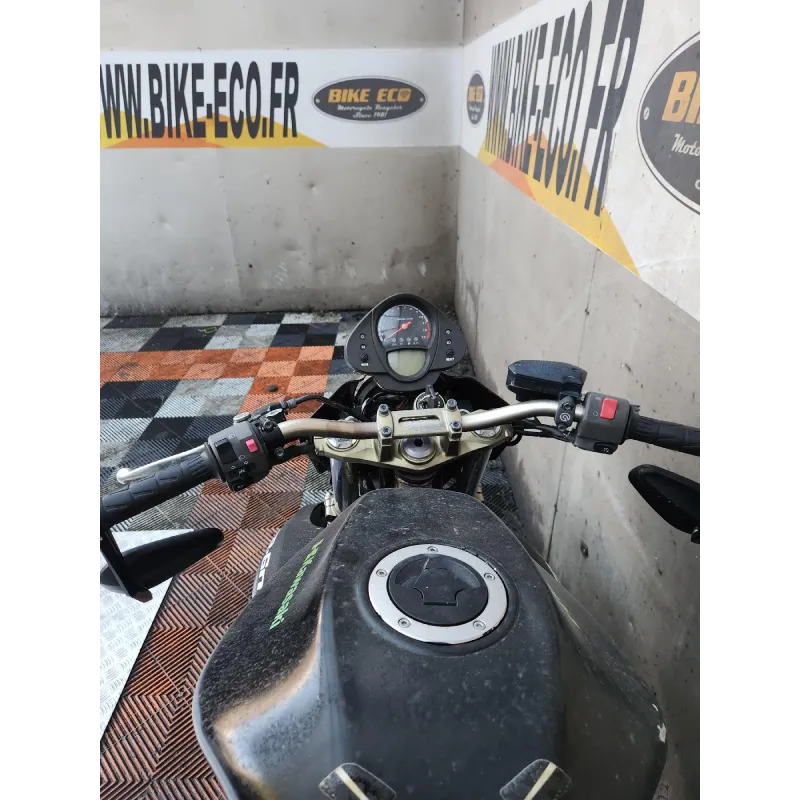 KAWASAKI ER 650 N
