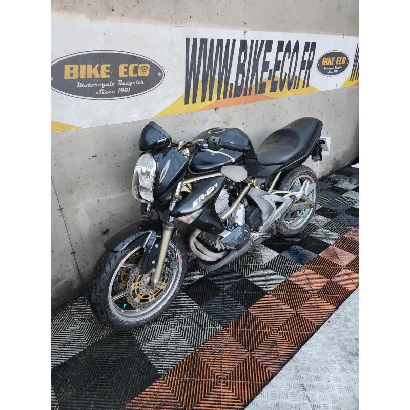 KAWASAKI ER 650 N
