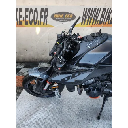 KTM 990 DUKE