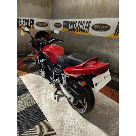 YAMAHA FZS 600 FAZER