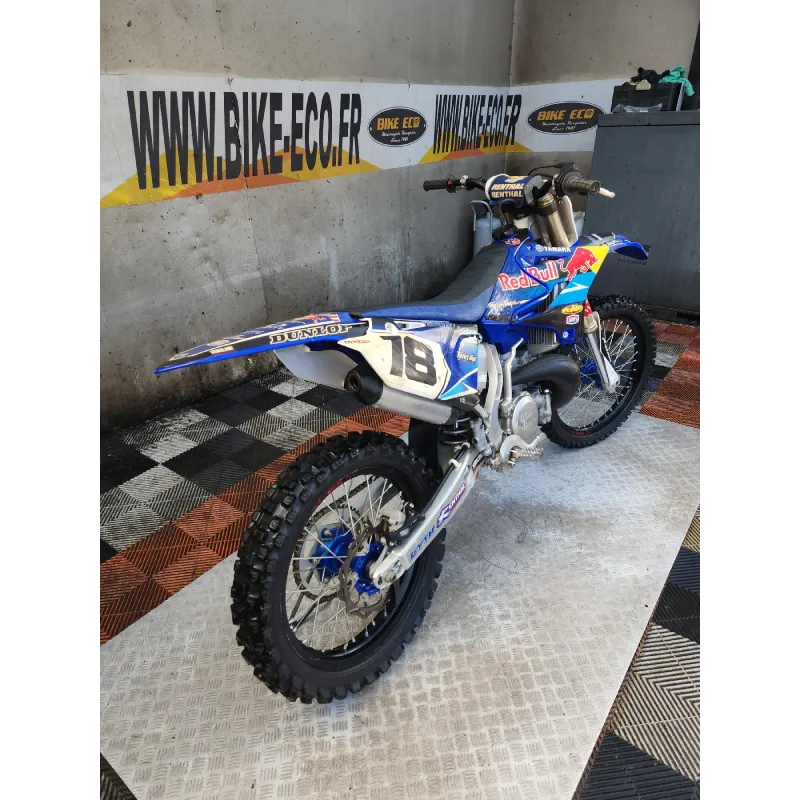 YAMAHA YZ 250