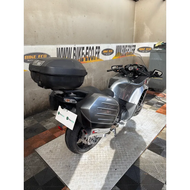 KAWASAKI 1400 GTR