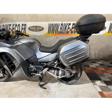 KAWASAKI 1400 GTR