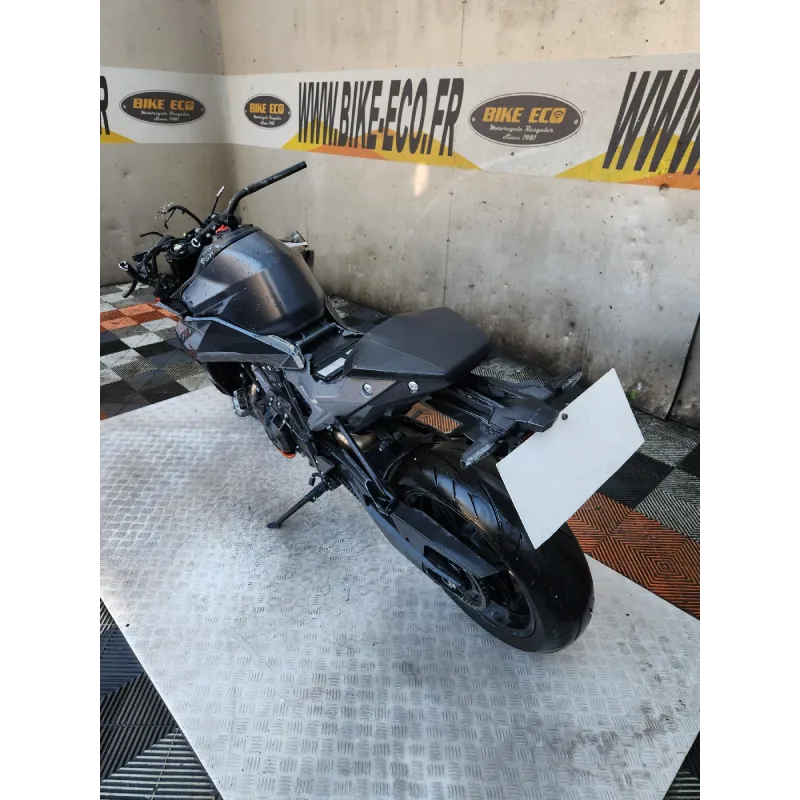 KTM 990 DUKE