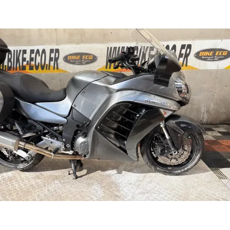 KAWASAKI 1400 GTR