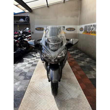 KAWASAKI 1400 GTR