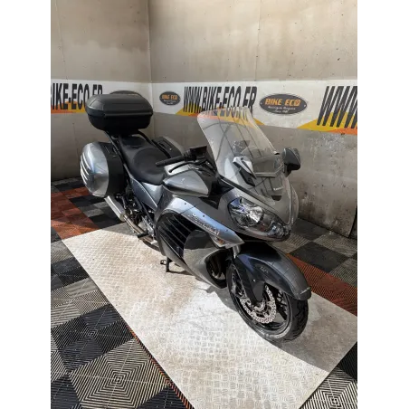 KAWASAKI 1400 GTR