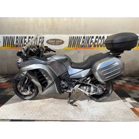 KAWASAKI 1400 GTR