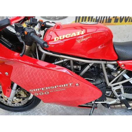 DUCATI 900 SS