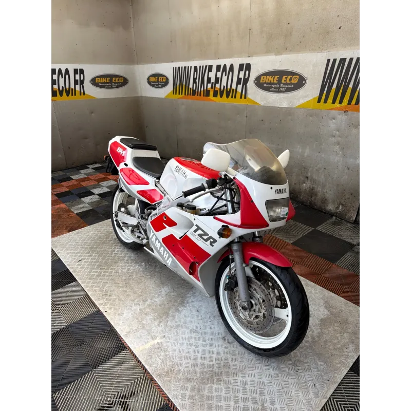 YAMAHA TZR 250