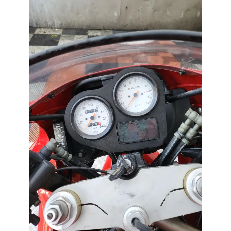 DUCATI 900 SS