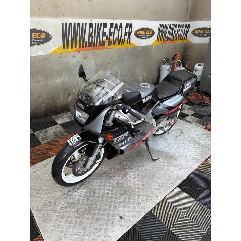 YAMAHA TZR 250