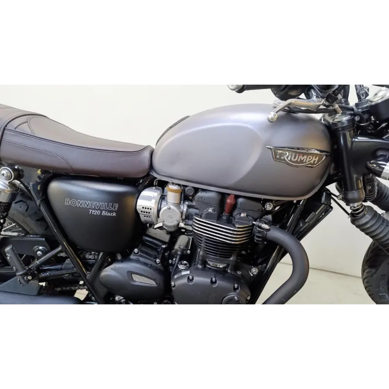 TRIUMPH BONNEVILLE 1200