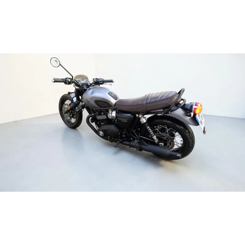 TRIUMPH BONNEVILLE 1200