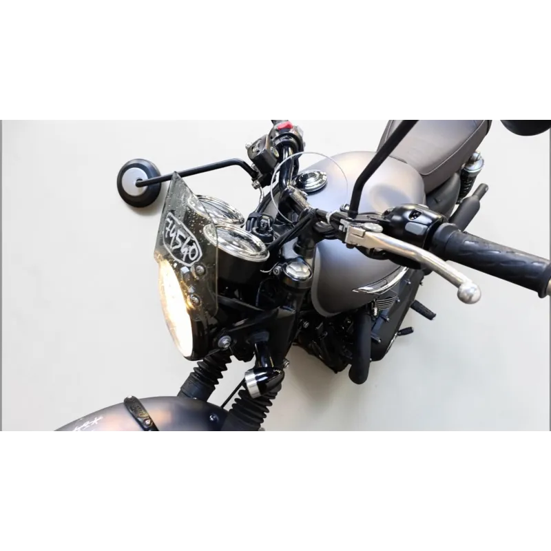 TRIUMPH BONNEVILLE 1200