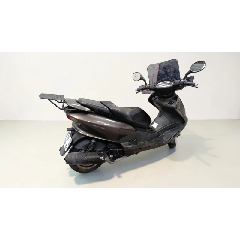 YAMAHA YP 125 MAJESTY