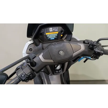 YAMAHA NMAX 125
